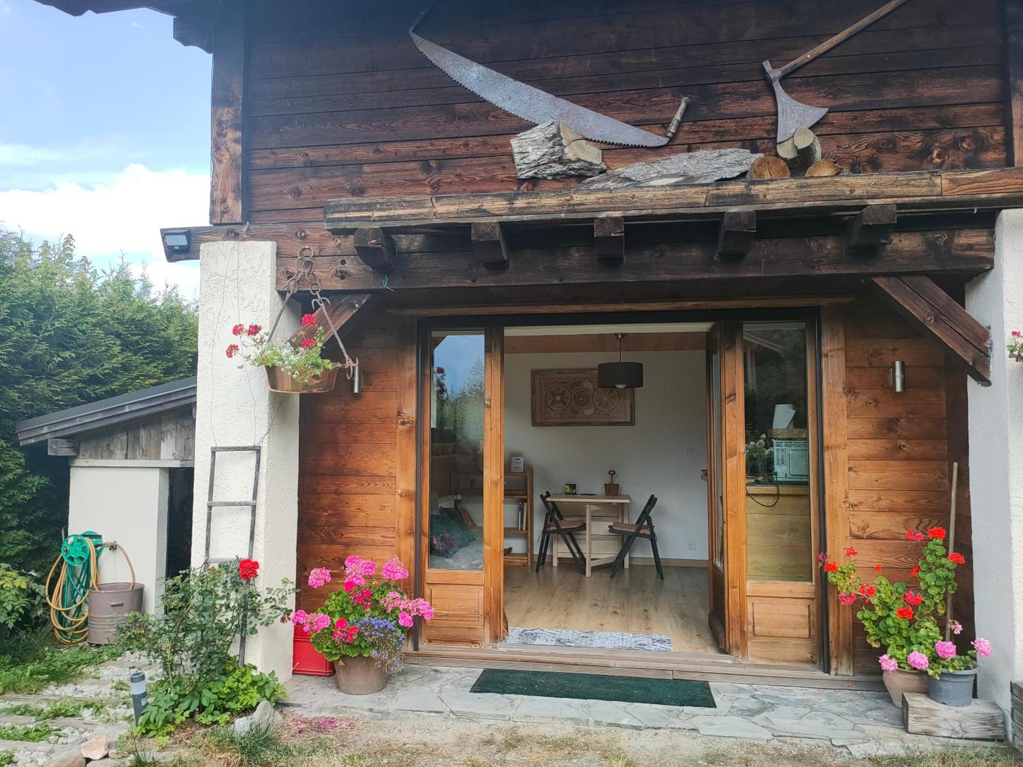 Beau Studio Dans La Vallee De Chamonix Les Trabets Ngoại thất bức ảnh